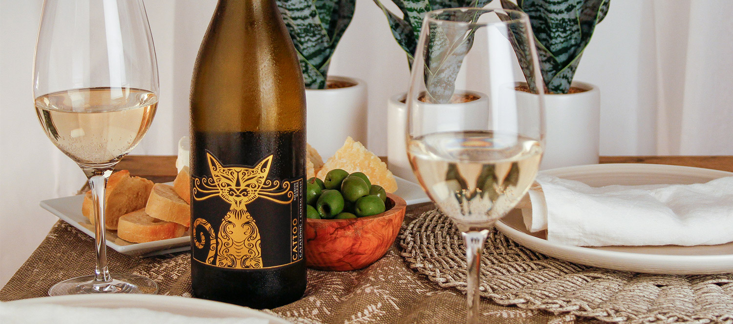 Sharon Weeks Cattoo Central Coast Catatonic White 2018